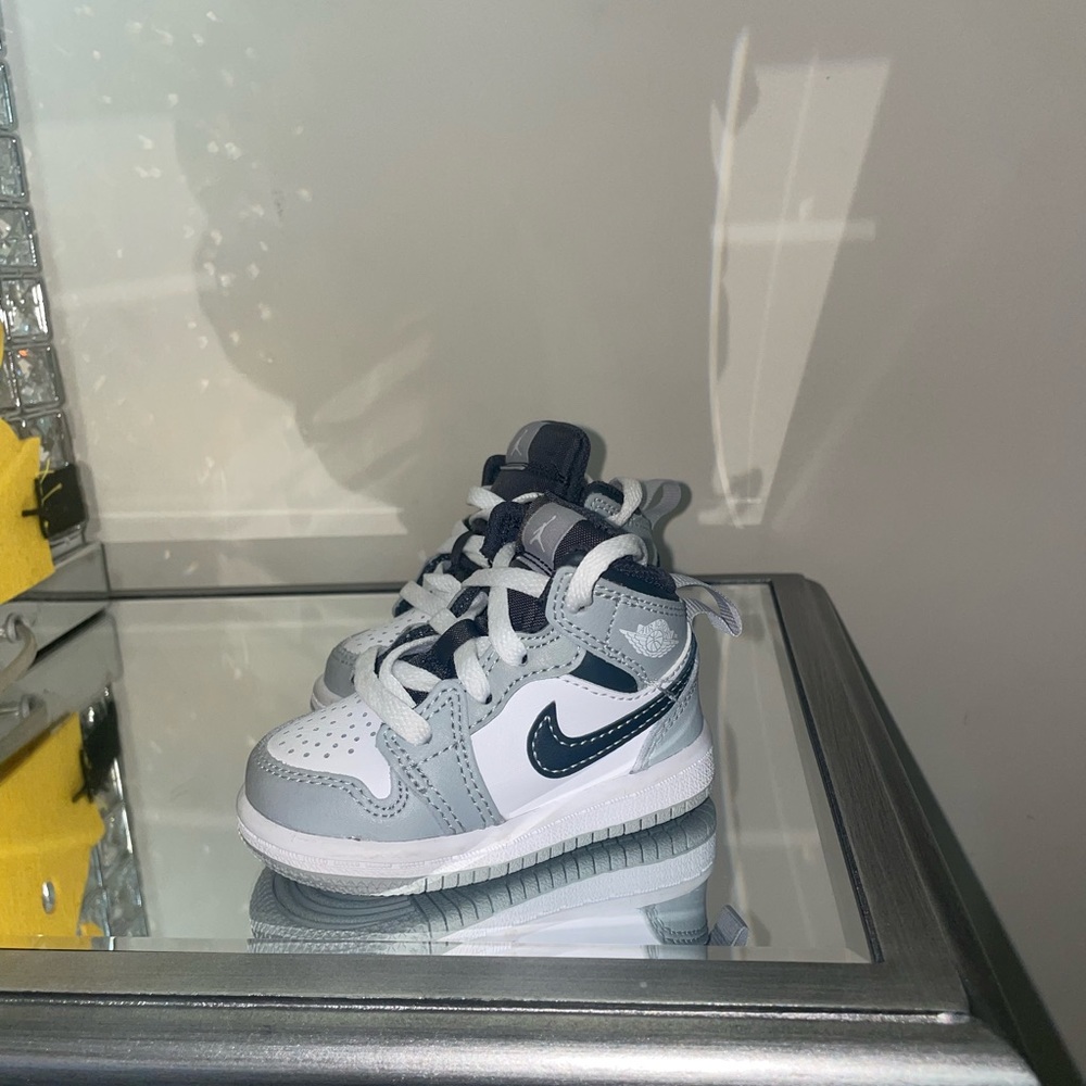 Air Jordan 1